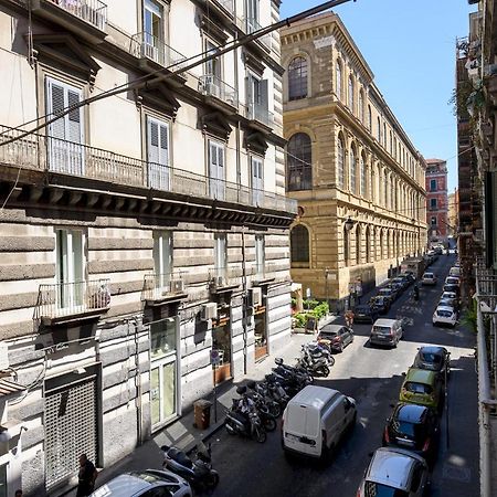 L'Angoletto In Centro Napoli Exterior foto